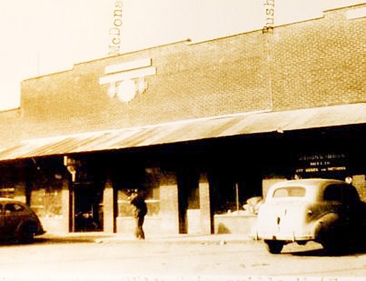 Old Ford Market Main Entrance